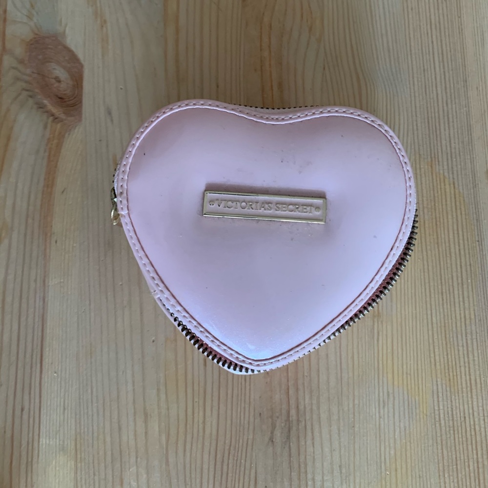 Victoria secret jewelry accessory case